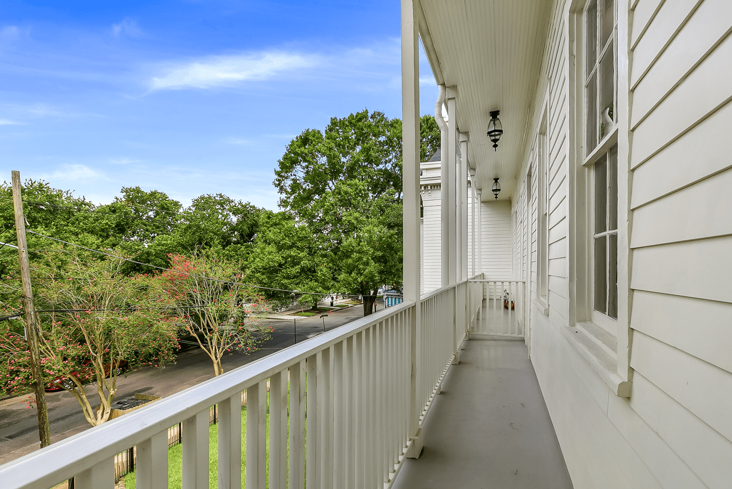 Garden District, Apartment, 1 beds, 1.0 baths, 2800 per month New