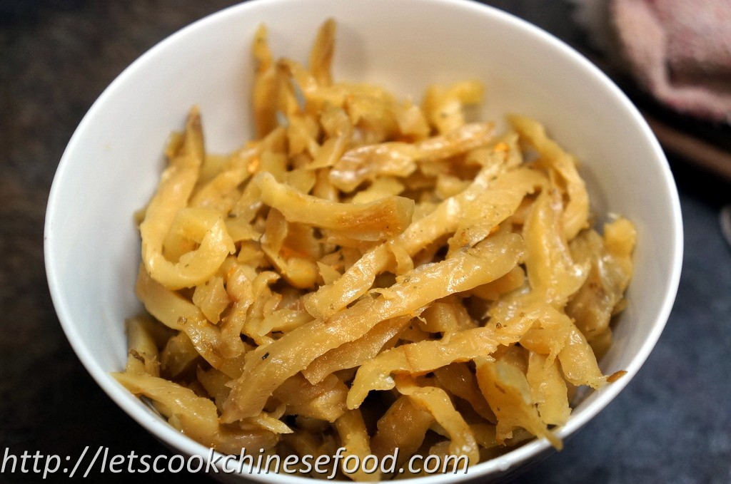 Chinese Recipe Stirfried Pork with Mustard Tuber (食譜 榨菜炒豬頸肉)