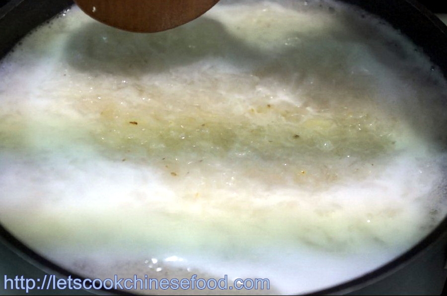 Chinese Dessert Recipe：Water Chestnut Sweet Soup (中式糖水食譜：馬蹄露／馬蹄沙)