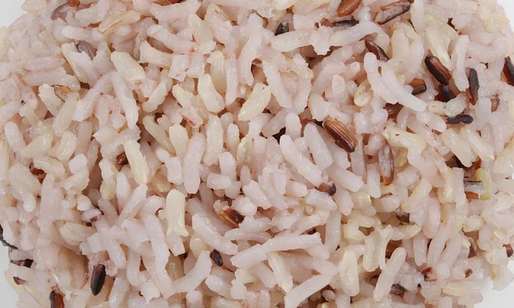 How to Microwave Brown Rice (StepByStep Guide) Let's Foodie