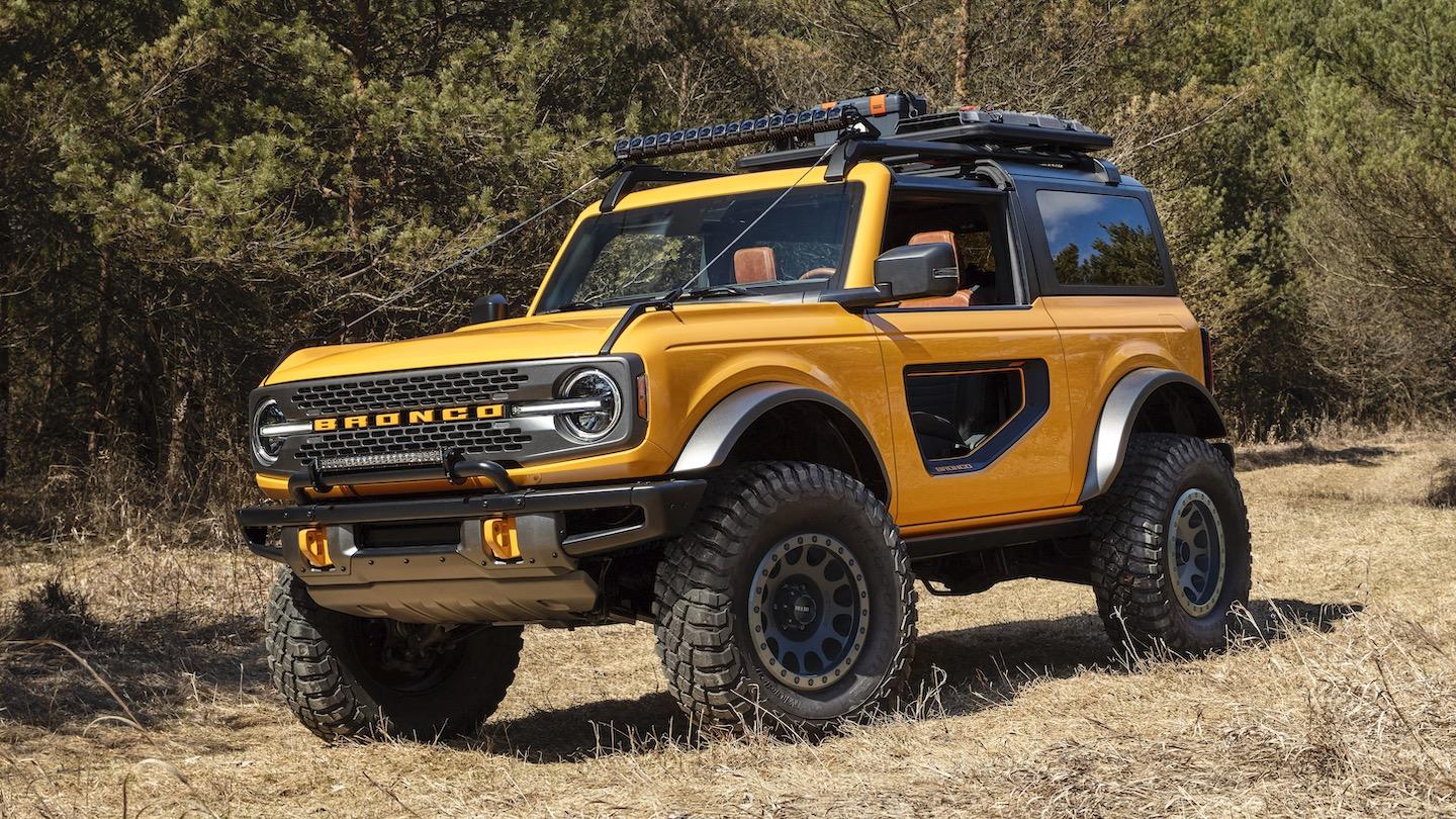 Bronco HoistATop 101 Hoisting Your Car's Hardtop At Home on Your Own
