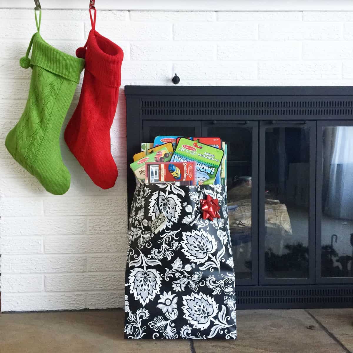 7 Tips for Donating Toys to Hospitals (And Getting Your Kids Involved!)