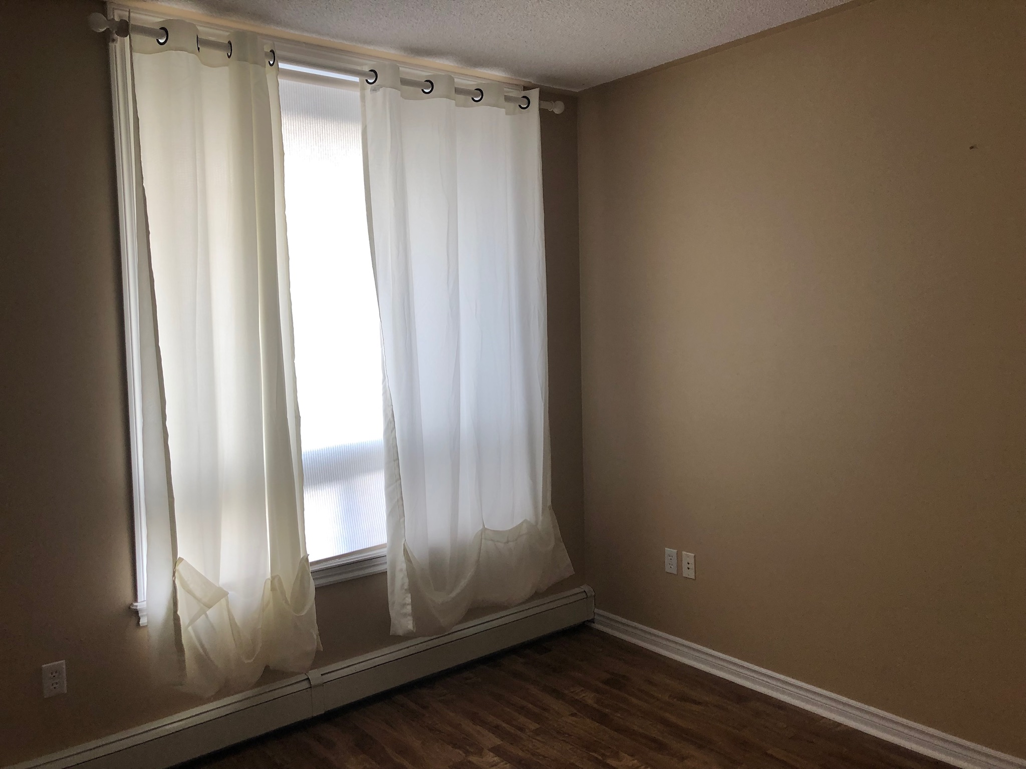 Beautiful large condo with pool near Bayers Lake Halifax Lets Rent