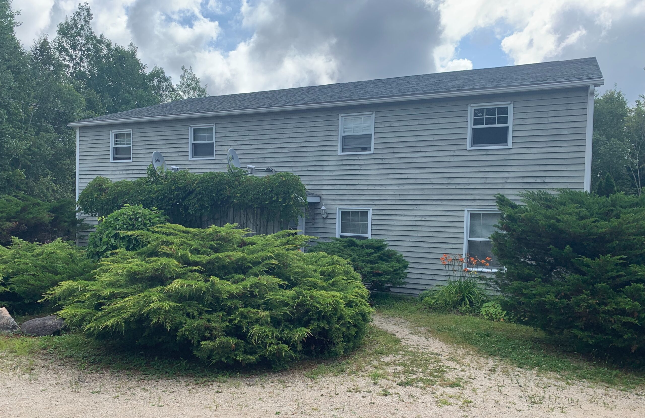 Nice and spacious 2 bedroom apt in Chester Basin 800 plus Nice and spacious 2 bedroom apt in Chester Basin 800 plus