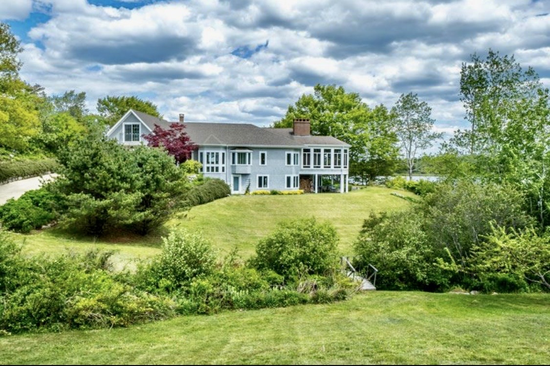 Luxury Furnished Oceanfront Home in Chester! Lets Rent