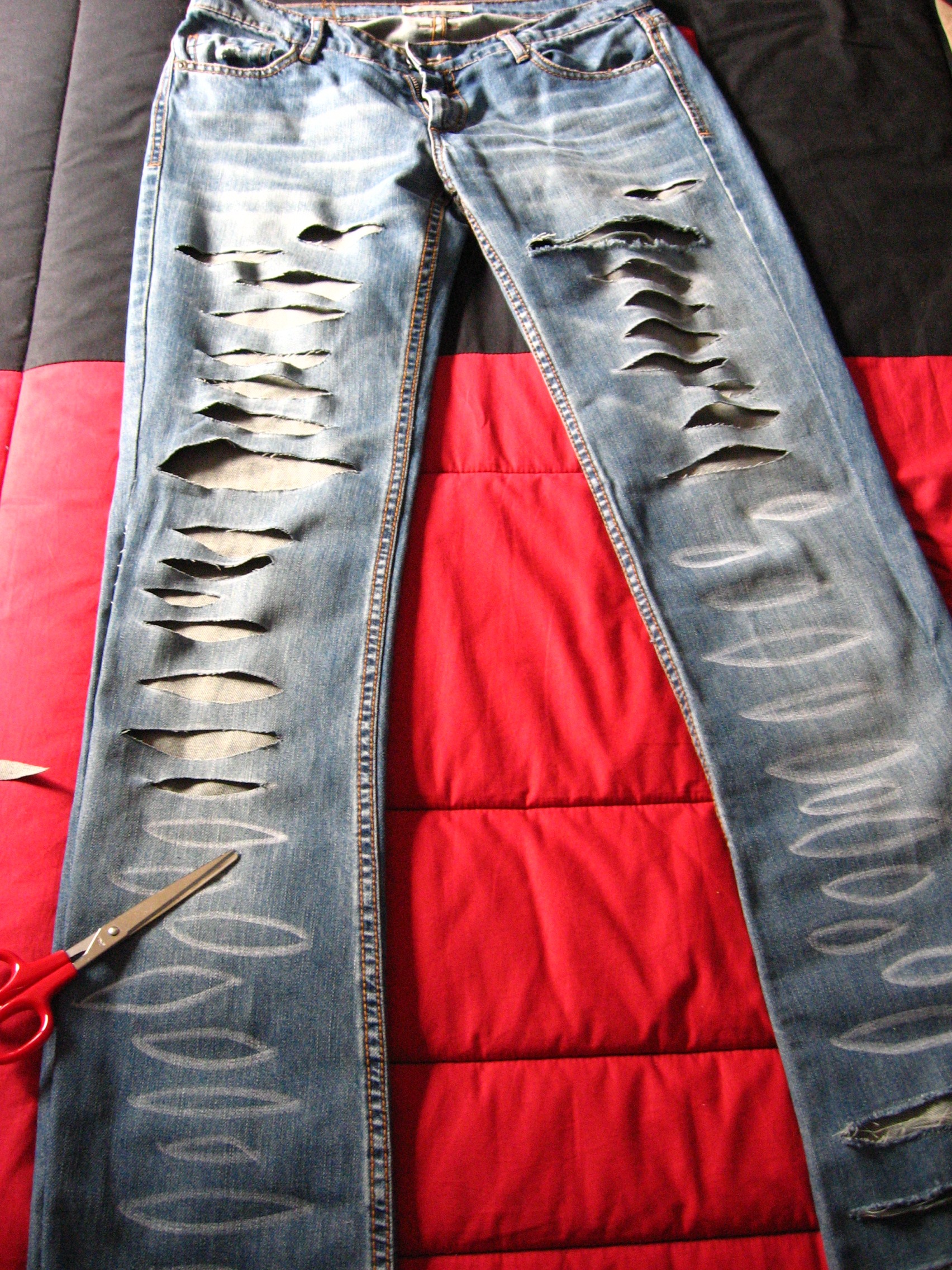 cutting jeans Let's rock it!