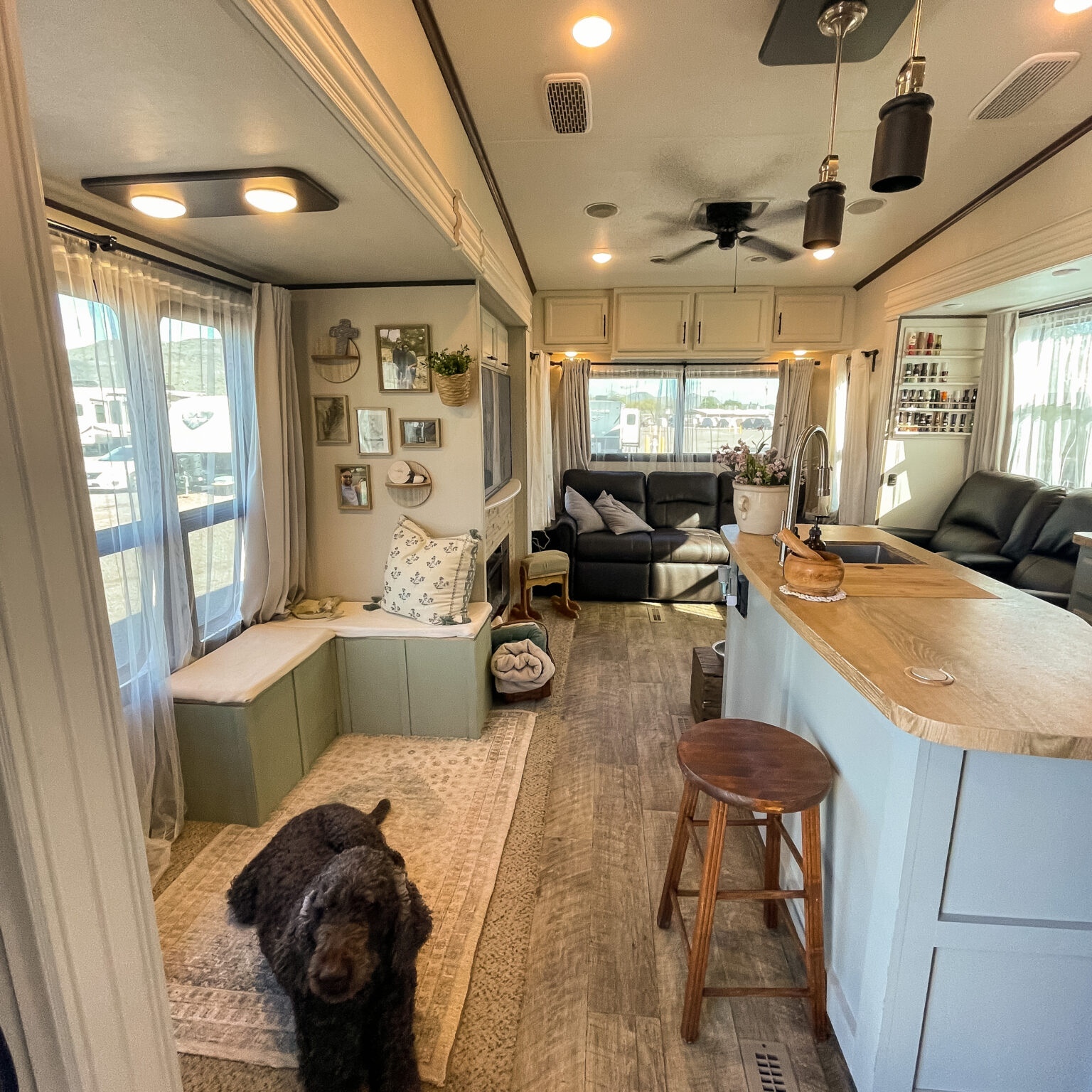 FirstClass Fifth Wheel DIY RV Renovation Report 2019 Jayco Eagle Let's RV