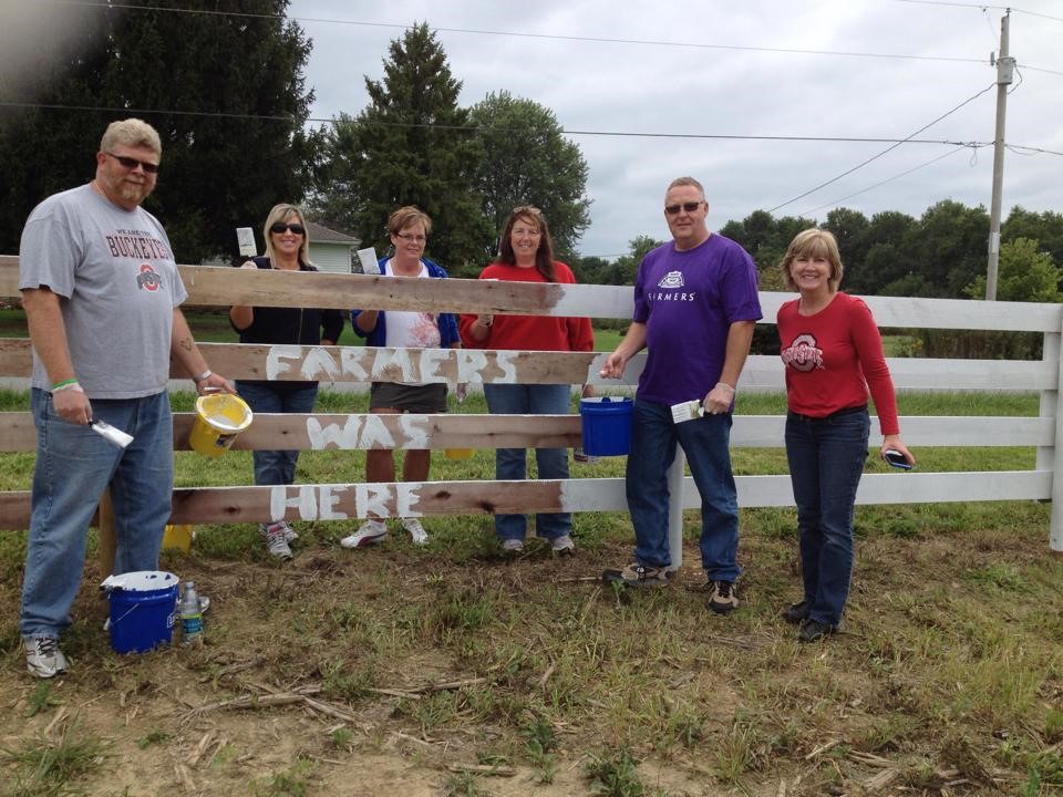 Volunteer Lettuce Work Nursery
