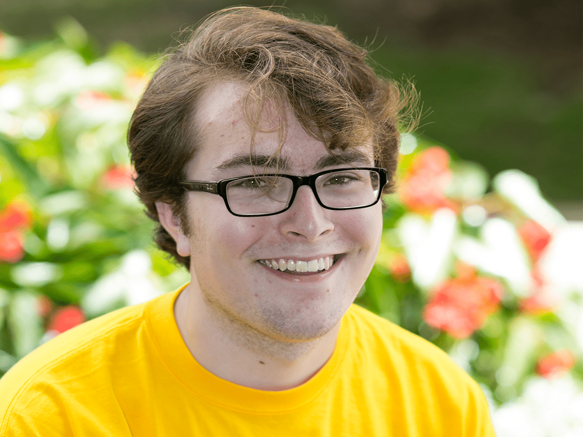 Drew Pendergrass LEVANTA FUEGO