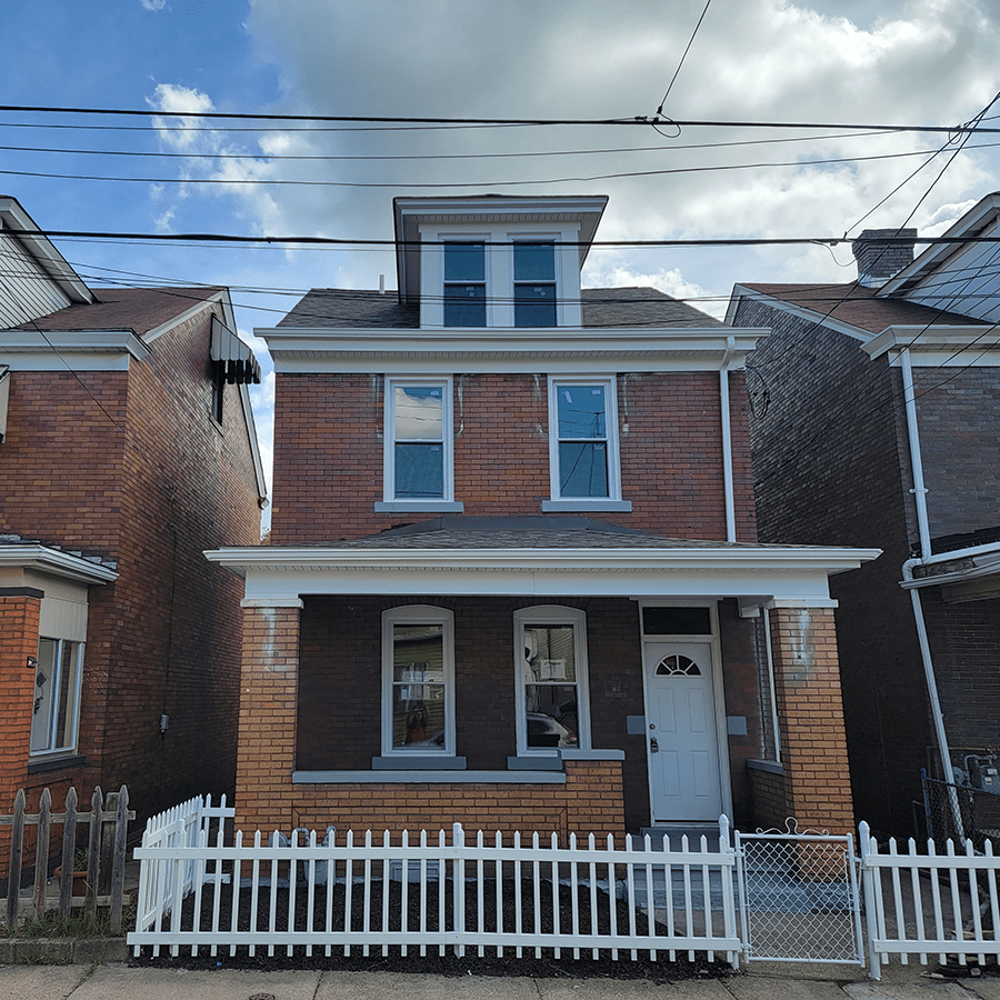 310 Gardner Street Level