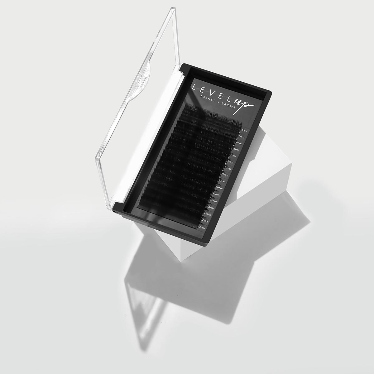 Classic Mixed Lash Tray Level Up Lashes and Brows