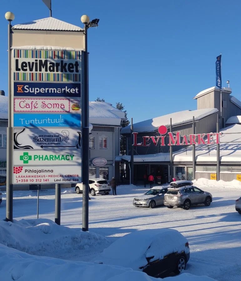 Levi kaupat ja shoppailu Parhaat shoppailupaikat Levillä