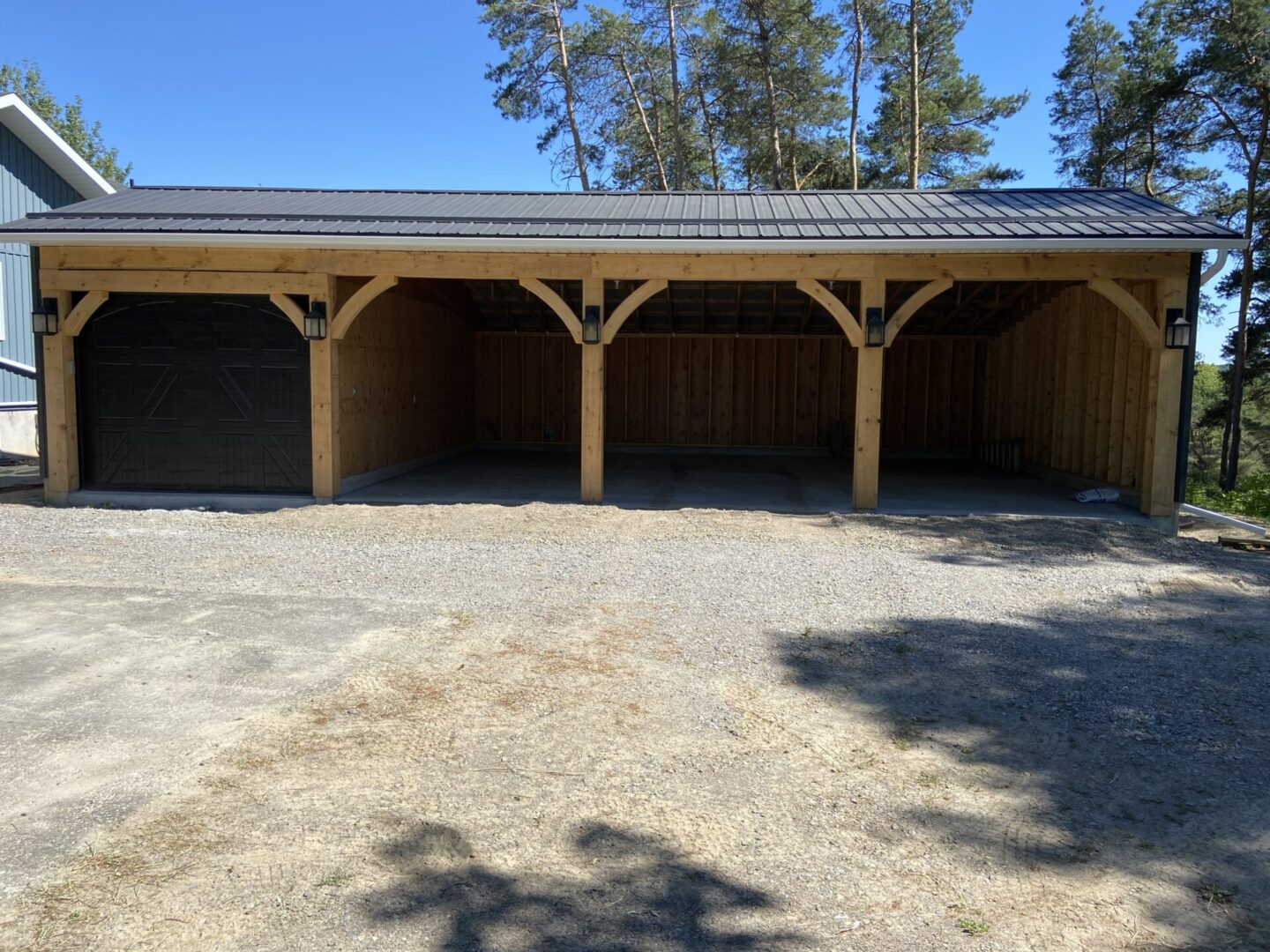 Exterior Siding & Garages Lewis Custom Homes Limited