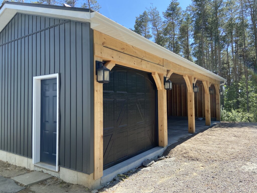 Exterior Siding & Garages Lewis Custom Homes Limited