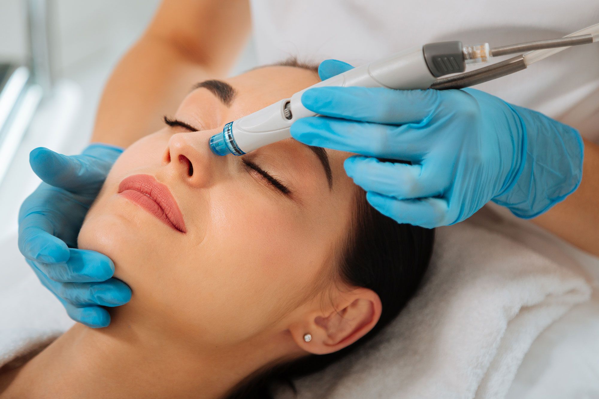 Hydrodermabrasion + Machine Lex Cosmetic Clinic