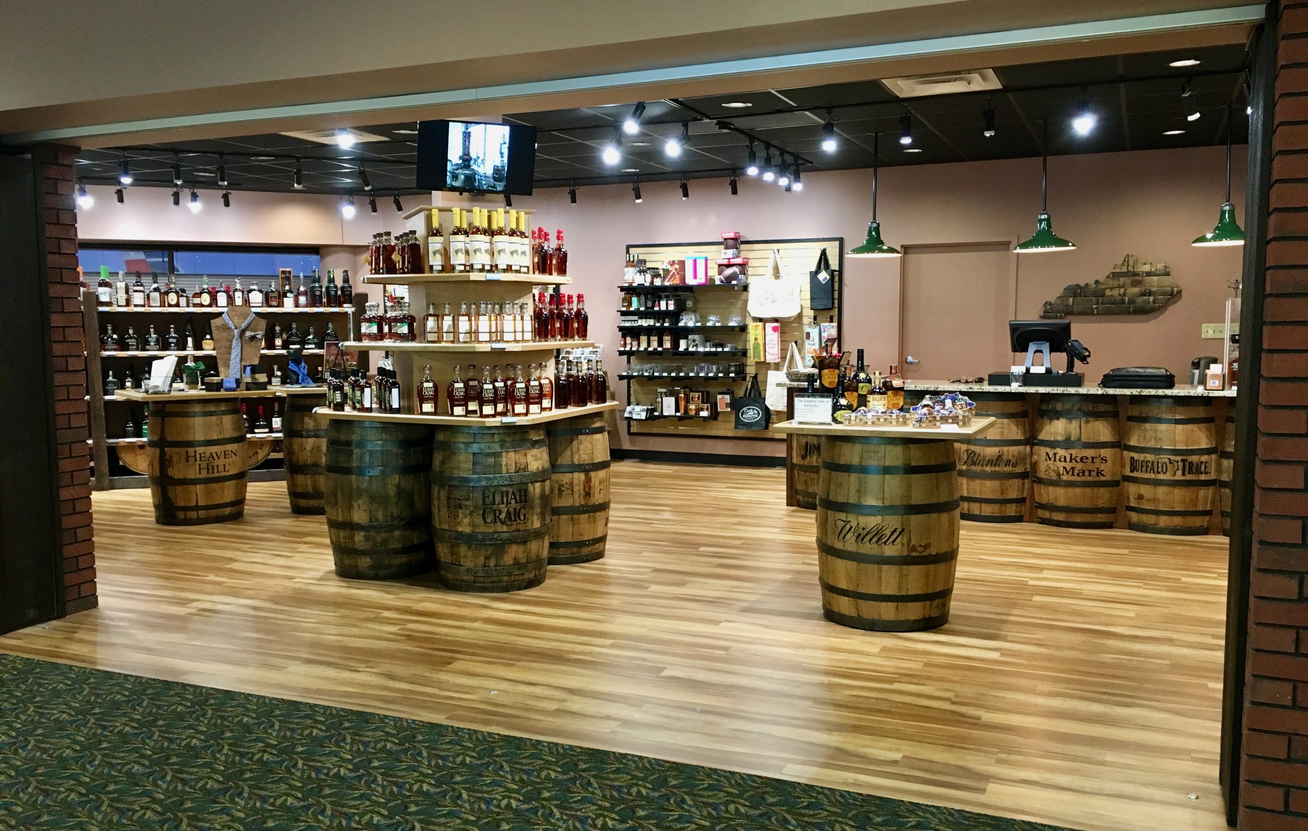 Cork & Barrel ★ Bourbon & Fine Wine Blue Grass Airport ★ Lexington KY