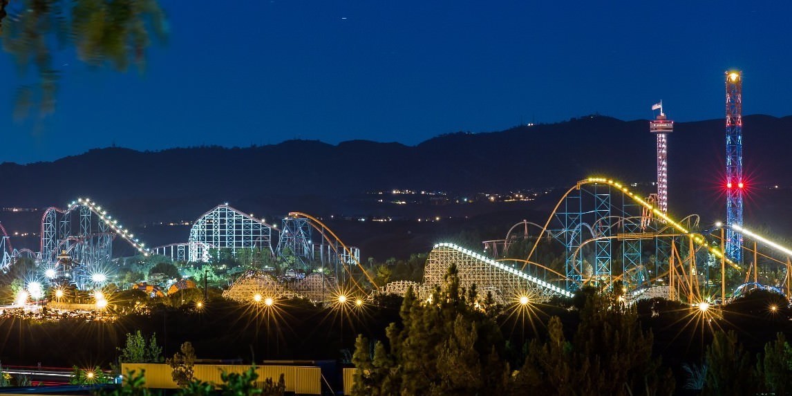 Mall Near Six Flags Magic Mountain