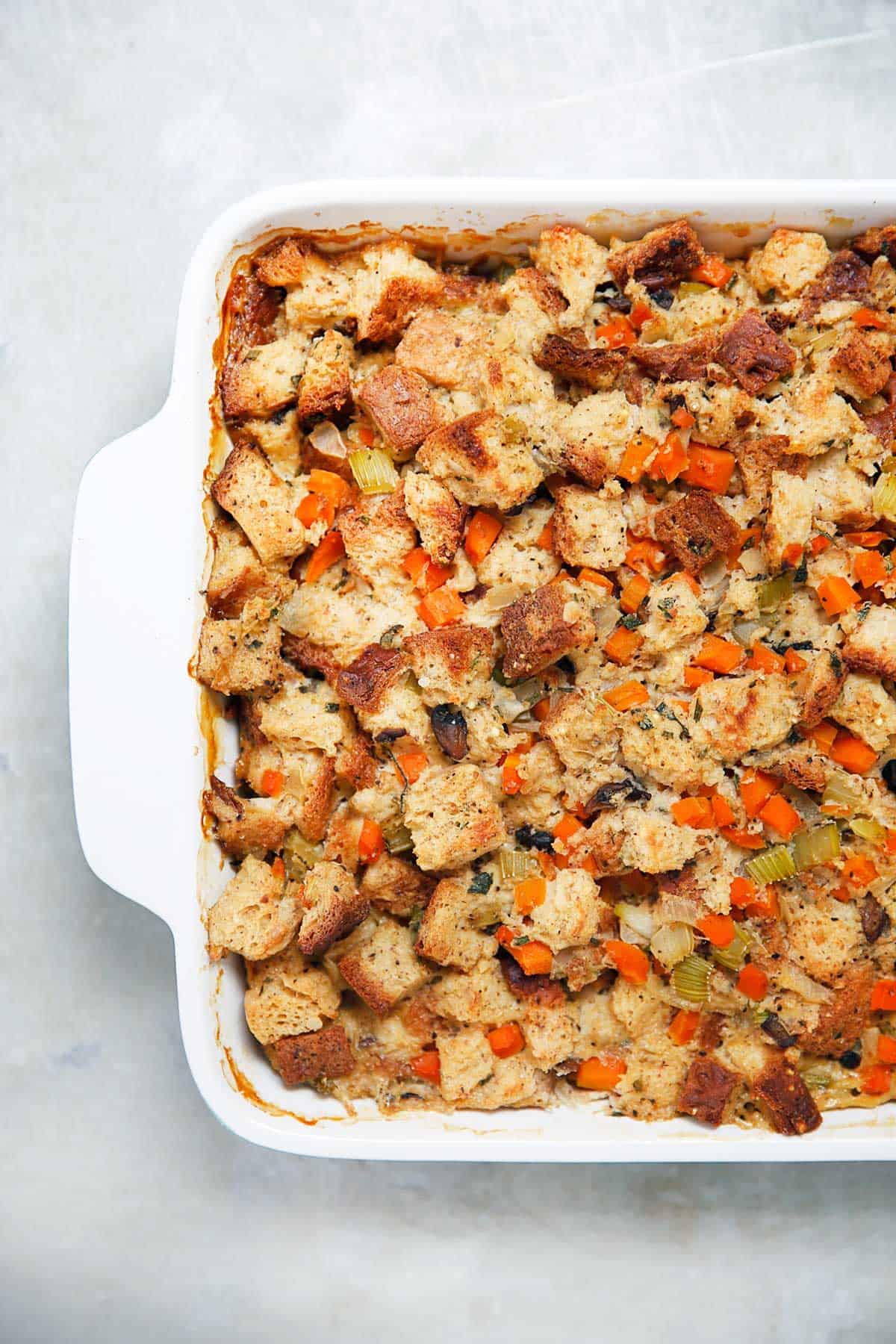 Lexi's Clean Kitchen Easy GlutenFree Stuffing for Thanksgiving