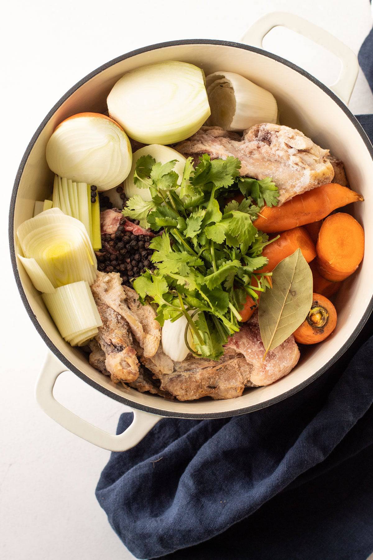 How To Make Homemade Chicken Broth Lexi's Clean Kitchen