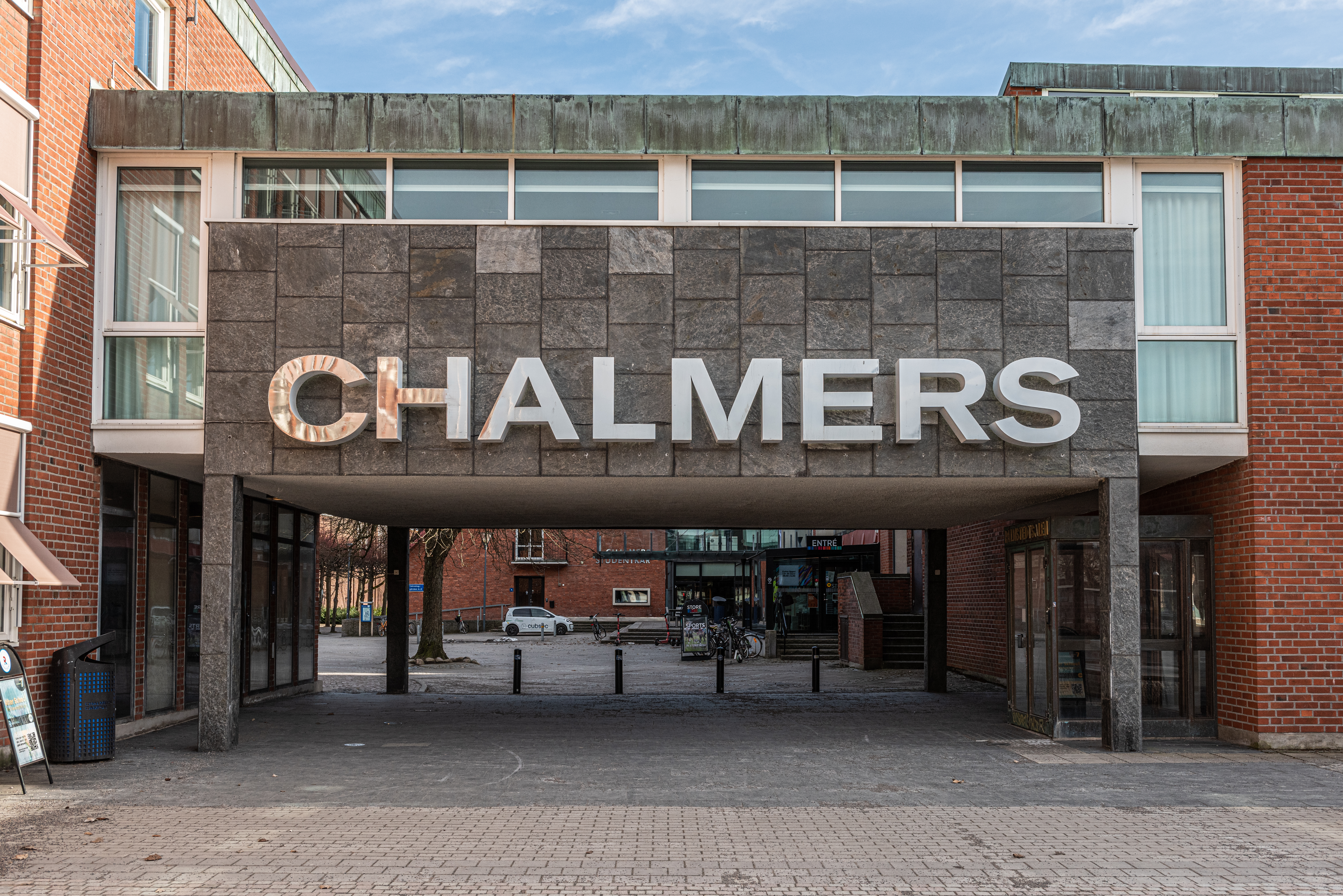 Påstådd doktorand måste flytta från studentlägenhet i / Blendow Lexnova