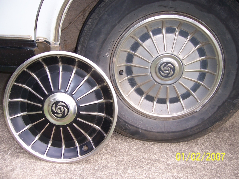 Leyland P76 Advertising material P76 Breakdown Tyres and dress rims etc