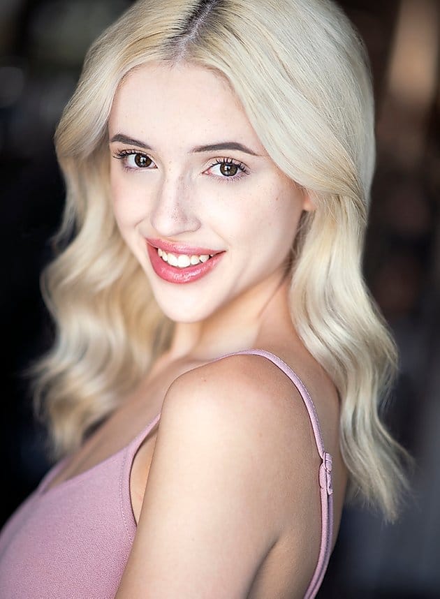 Skylar Radzion LezWatch.TV