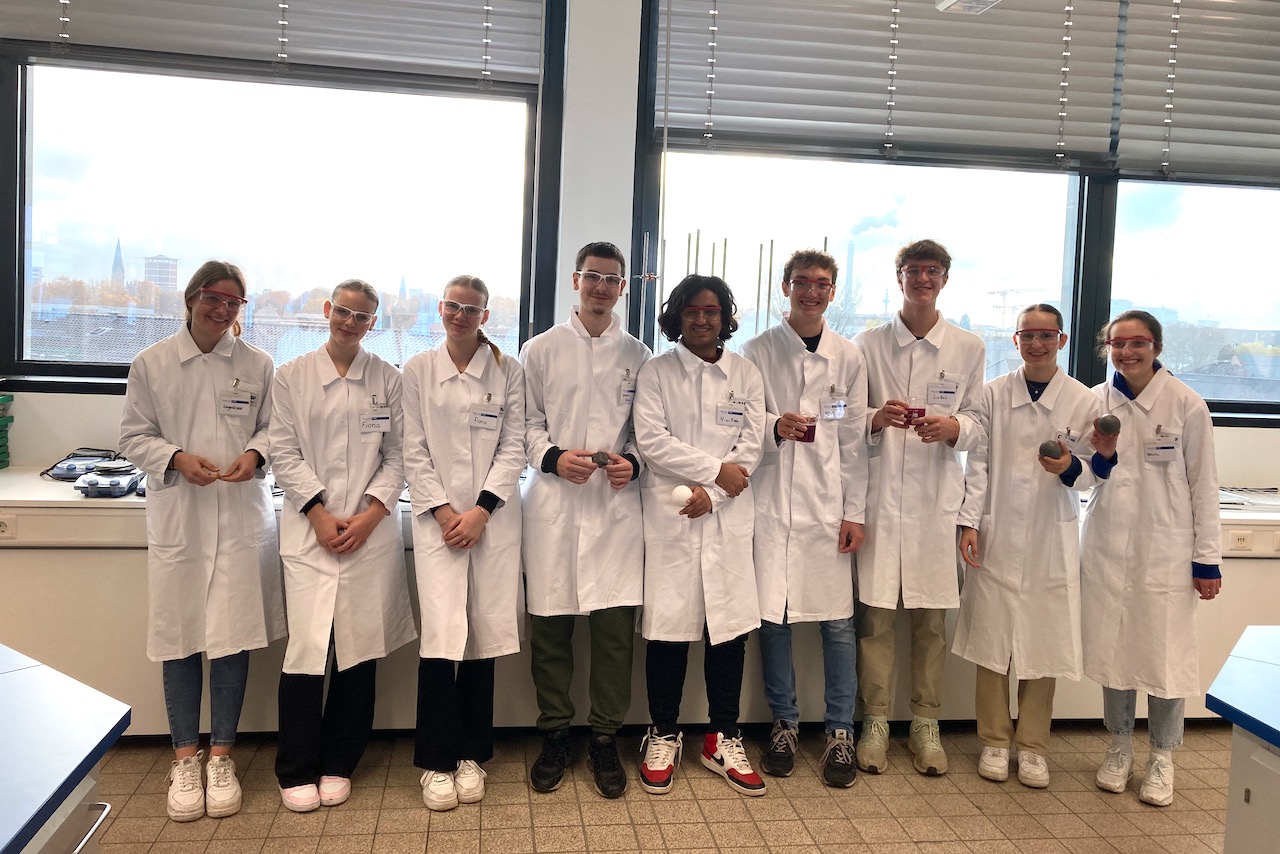 Besuch im Teens‘ Lab der BASF LudwigFrankGymnasium Mannheim