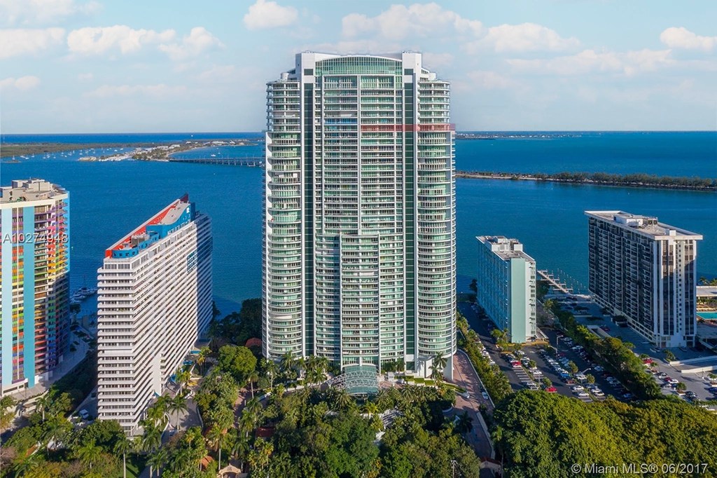 Santa Maria Brickell LG Realty Group Inc.