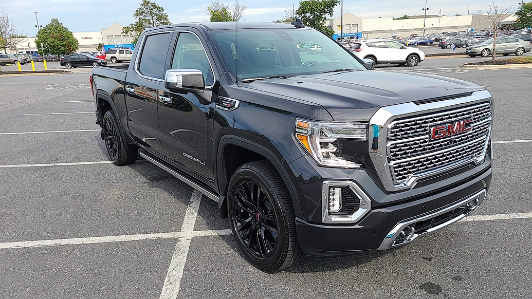 Signed 2020 GMC Sierra 1500 Denali Duramax CarbonPro MSRP 72,020