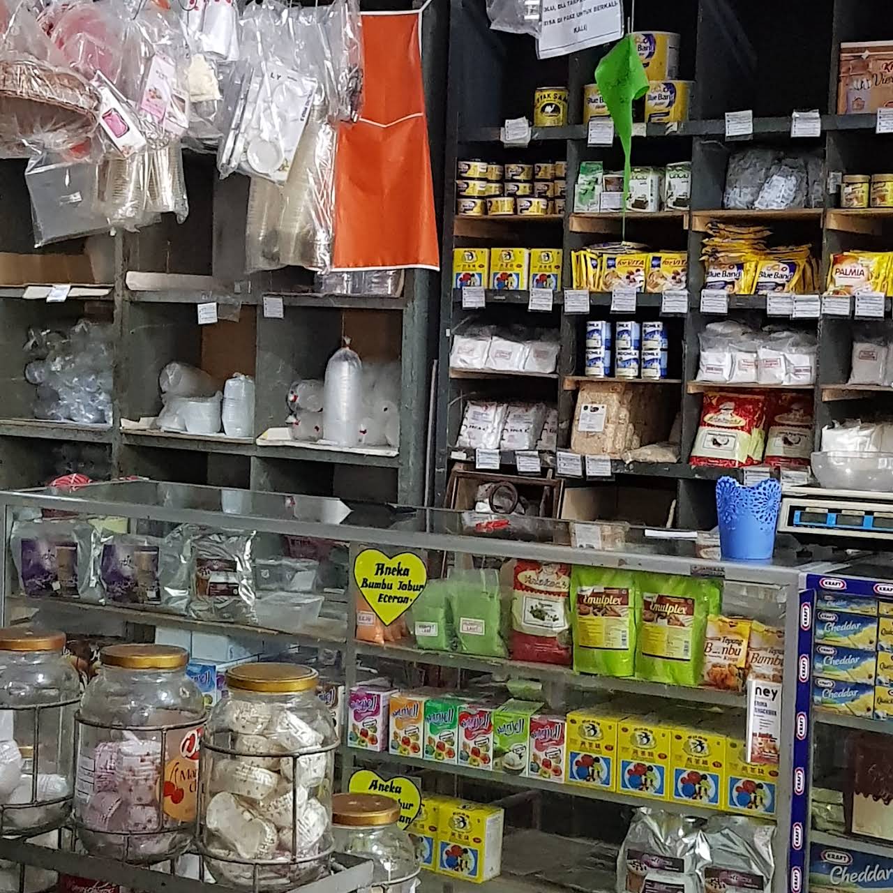 Usaha Toko Plastik Dan Bahan Kue Berbagai Kue