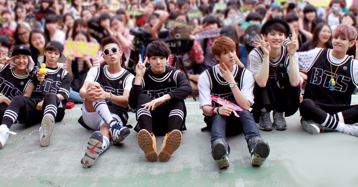 30+ Rarely Seen Photos From BTS's FirstEver Fan Events Koreaboo