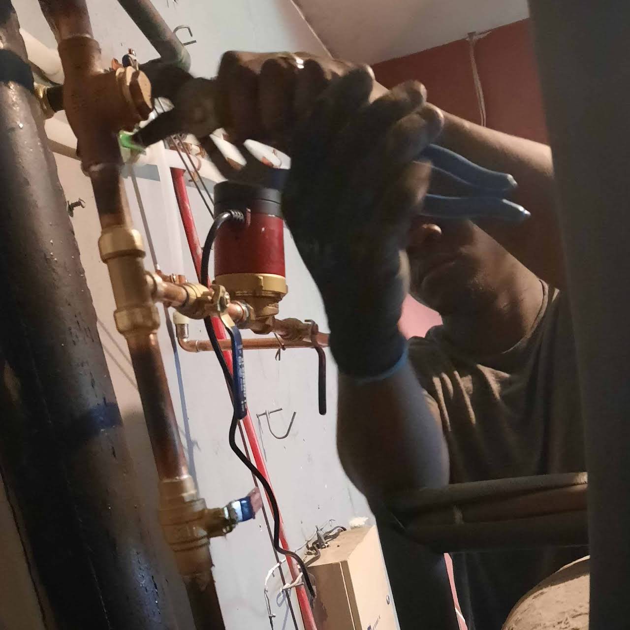 Diamond Plumbing Heating and Cooling YOUR SAME DAY SERVICE SPECIALIST