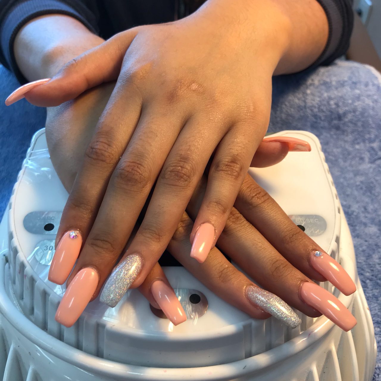 Diane Nails & Spa Nail Salon in Sacramento