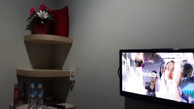 Смотреть видео про deni anggoleta. Hotel Davinci Kabupaten Konawe Southeast Sulawesi