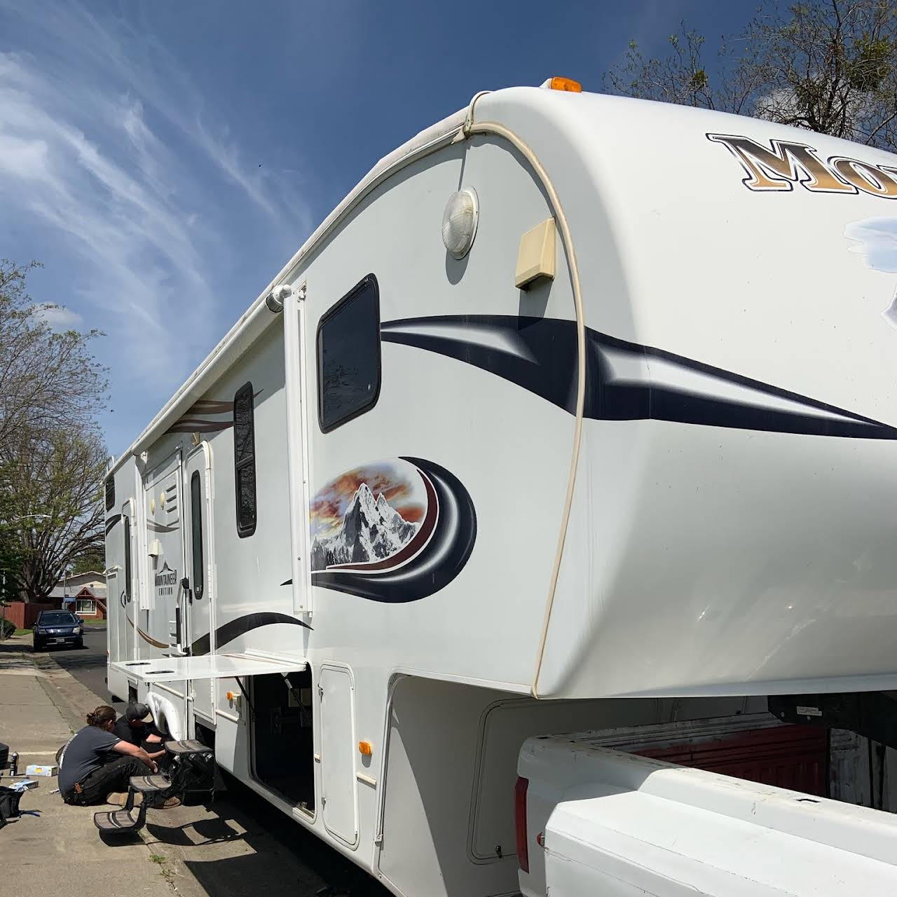 Hopkins Mobile RV Repair RV Repair Shop in Rancho Cordova