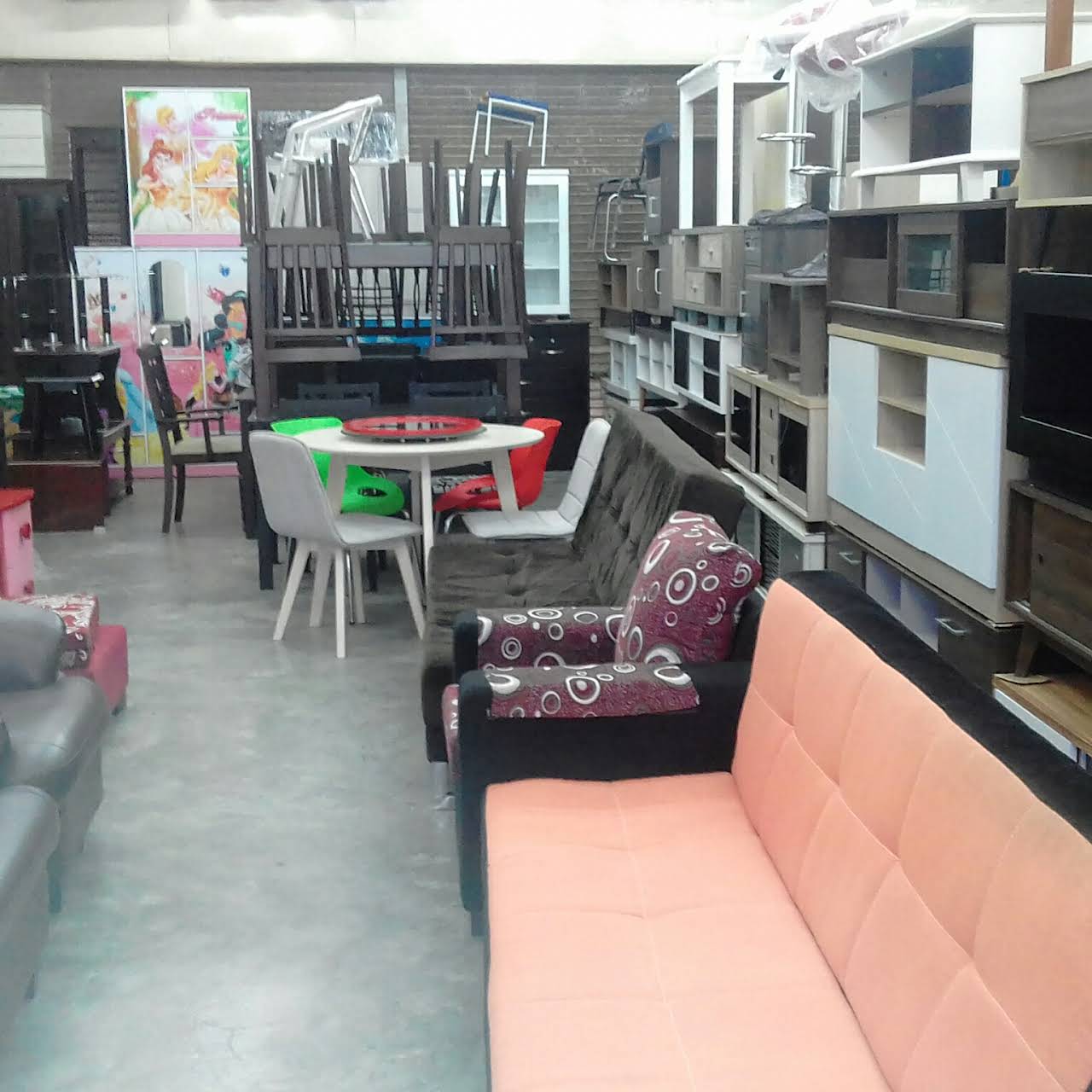 kedai perabot murah puchong