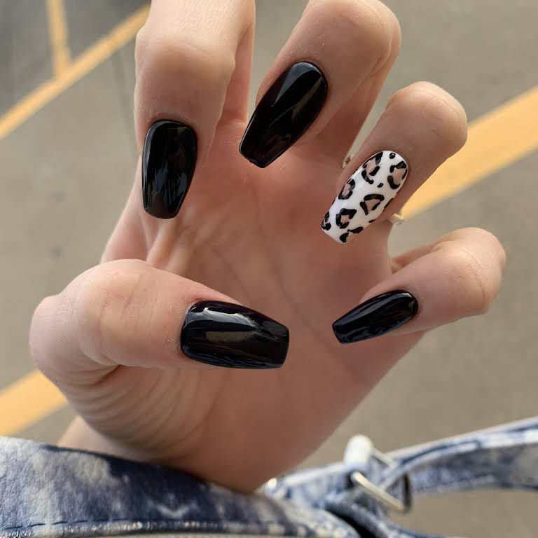 T&T Nails Nail Salon in Kearney