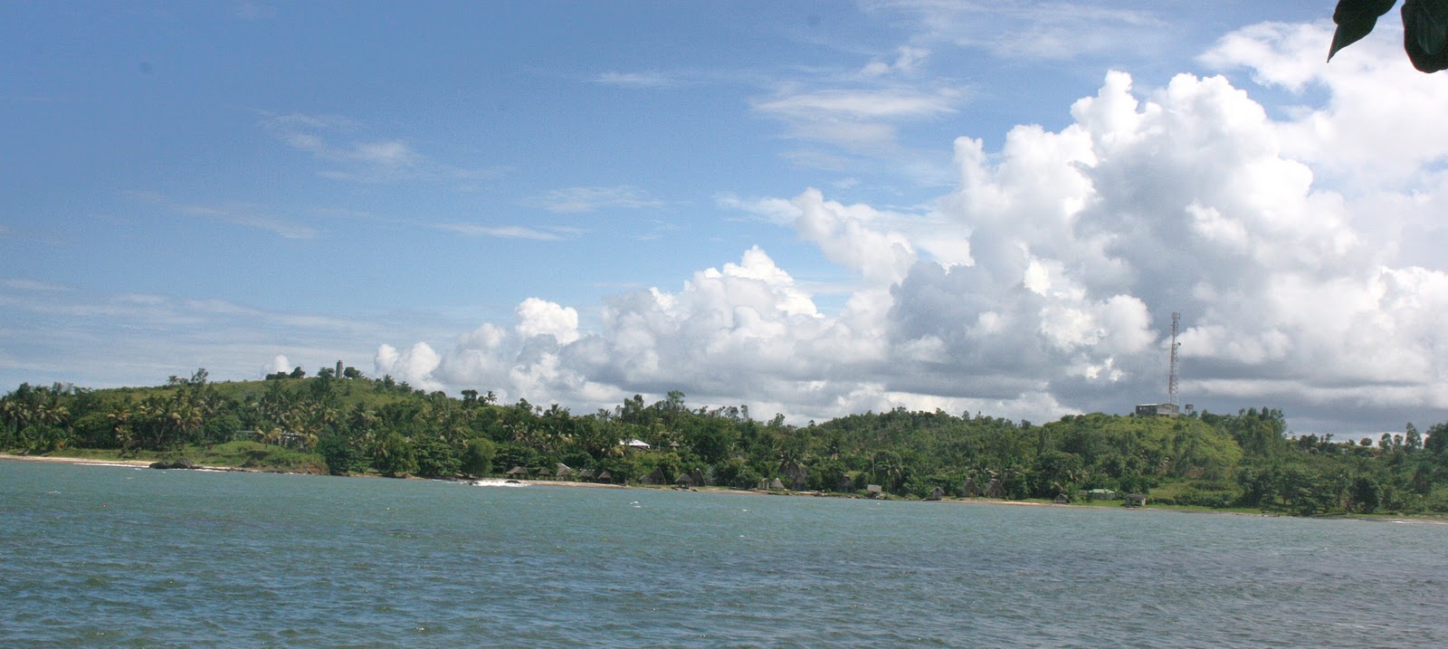 "dakat974 "ylangylang des nattes foulpoint mada est ""l"ile de thomas white le pirate ""!Ste