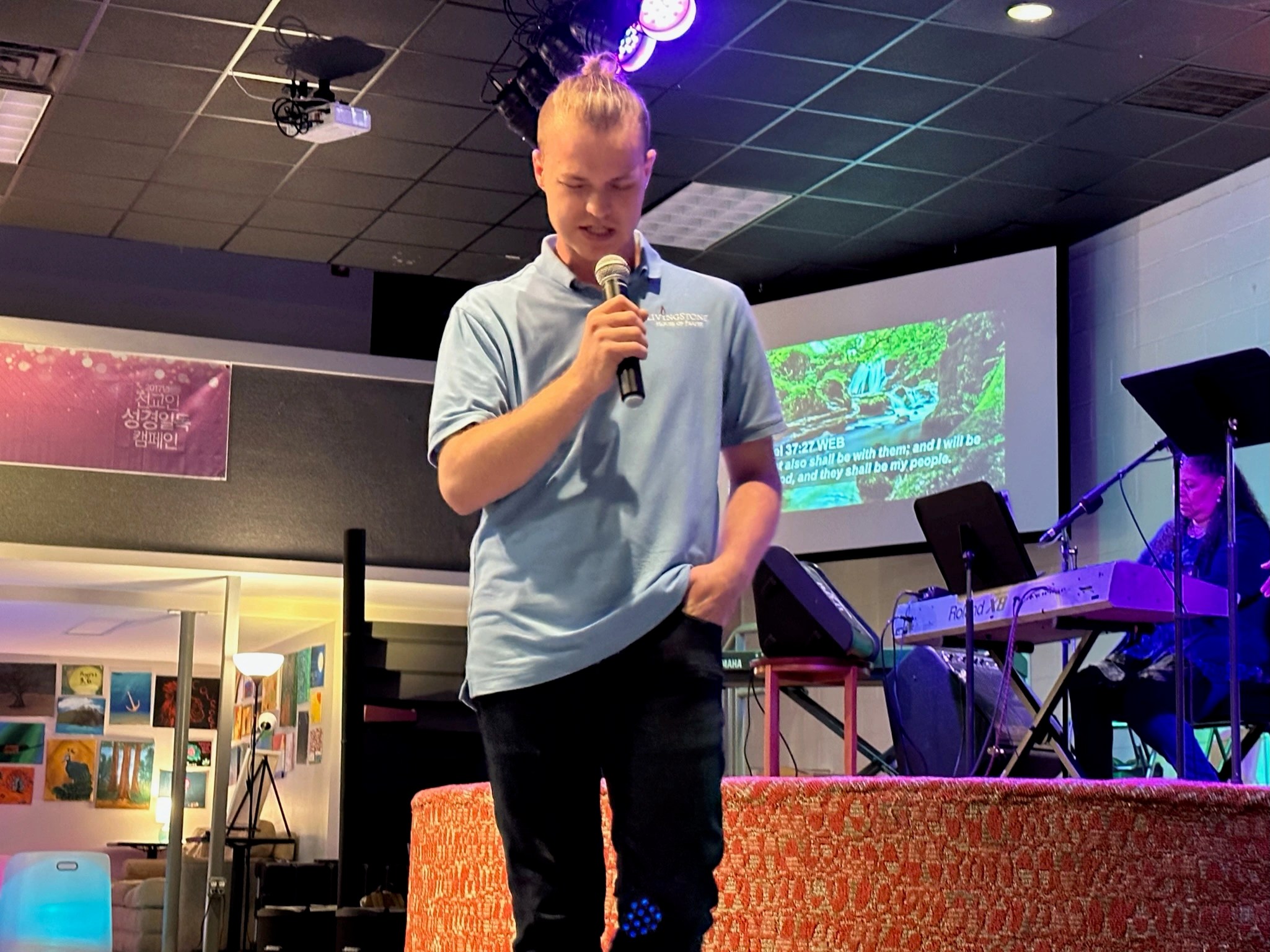 Contact LivingStone House of Prayer Newport News Virginia