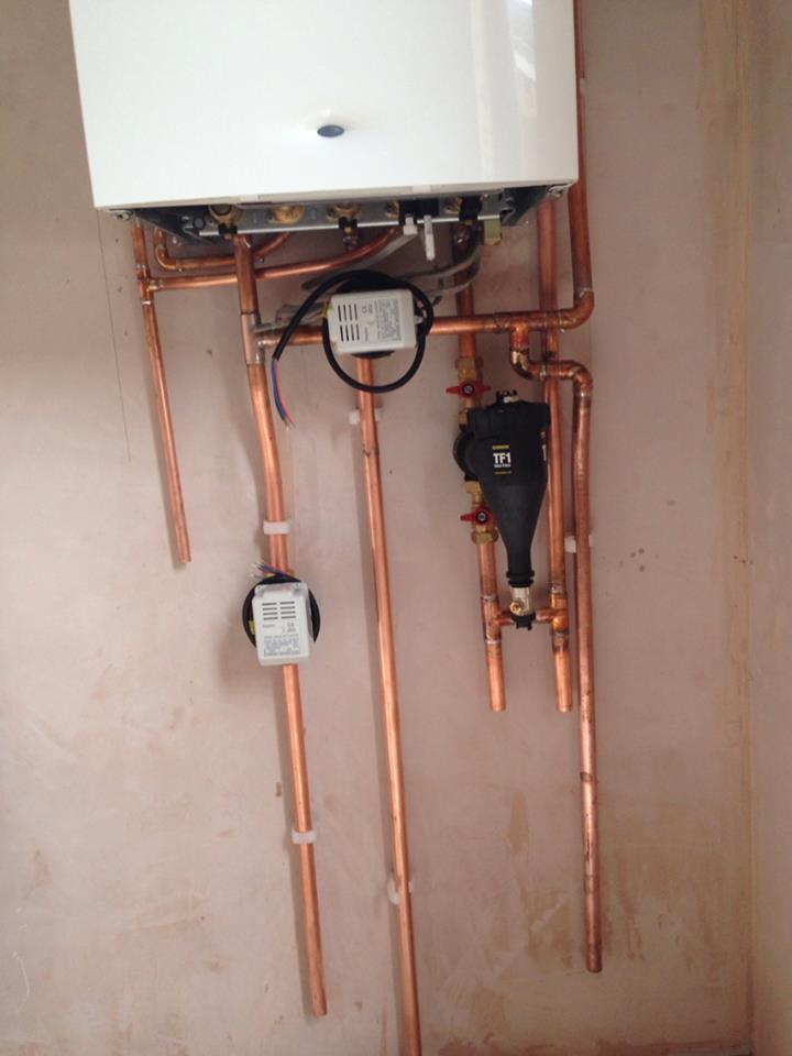 Worcester Bosch boiler with preperation for underfloor heating Liam