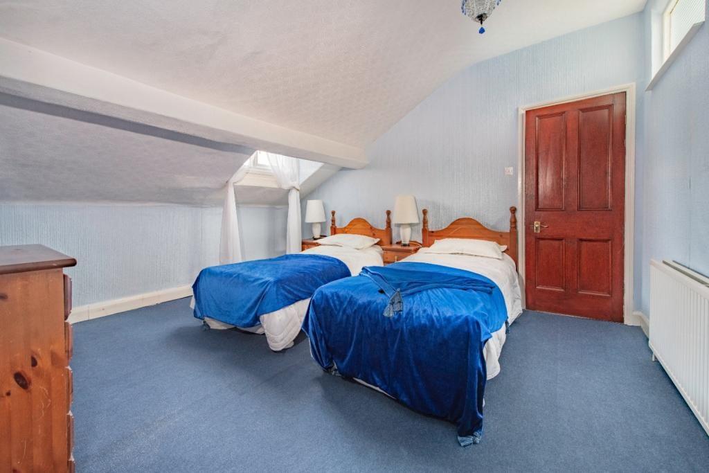 Village Road, Oxton Liam Gretton Wirral Estate Agent