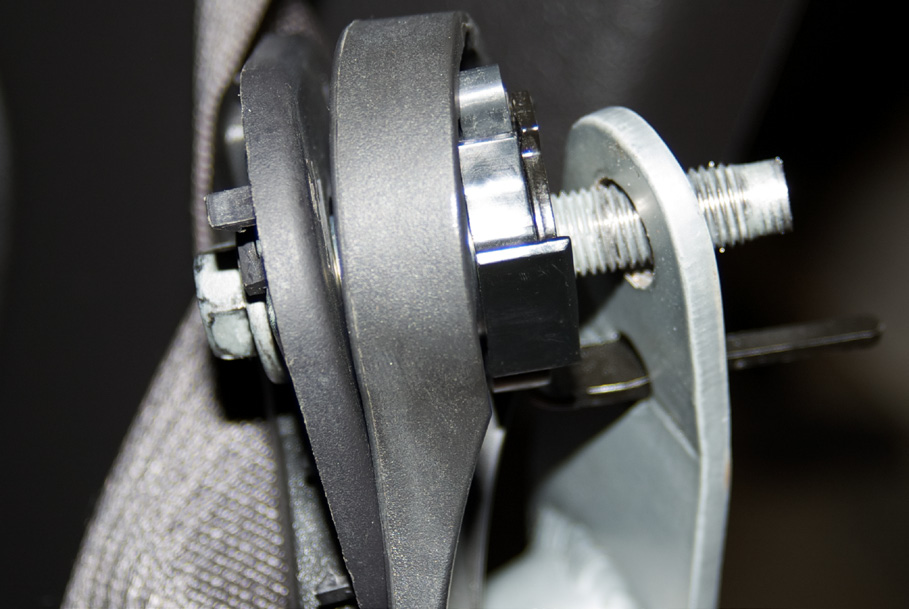 How to install a Corbeau Seat Belt Harness Bar on your 20052012