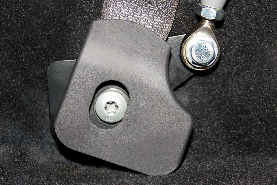 How to install a Corbeau Seat Belt Harness Bar on your 20052012