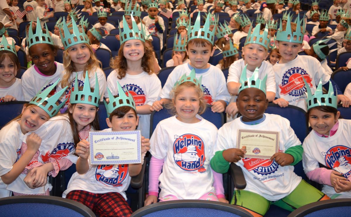Headland Elementary First And Third Graders Honor Heroes, Heroes