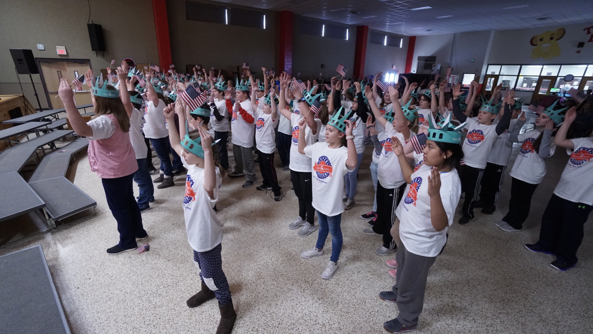 5th Graders of Haleyville Elementary Celebrate Super Citizens