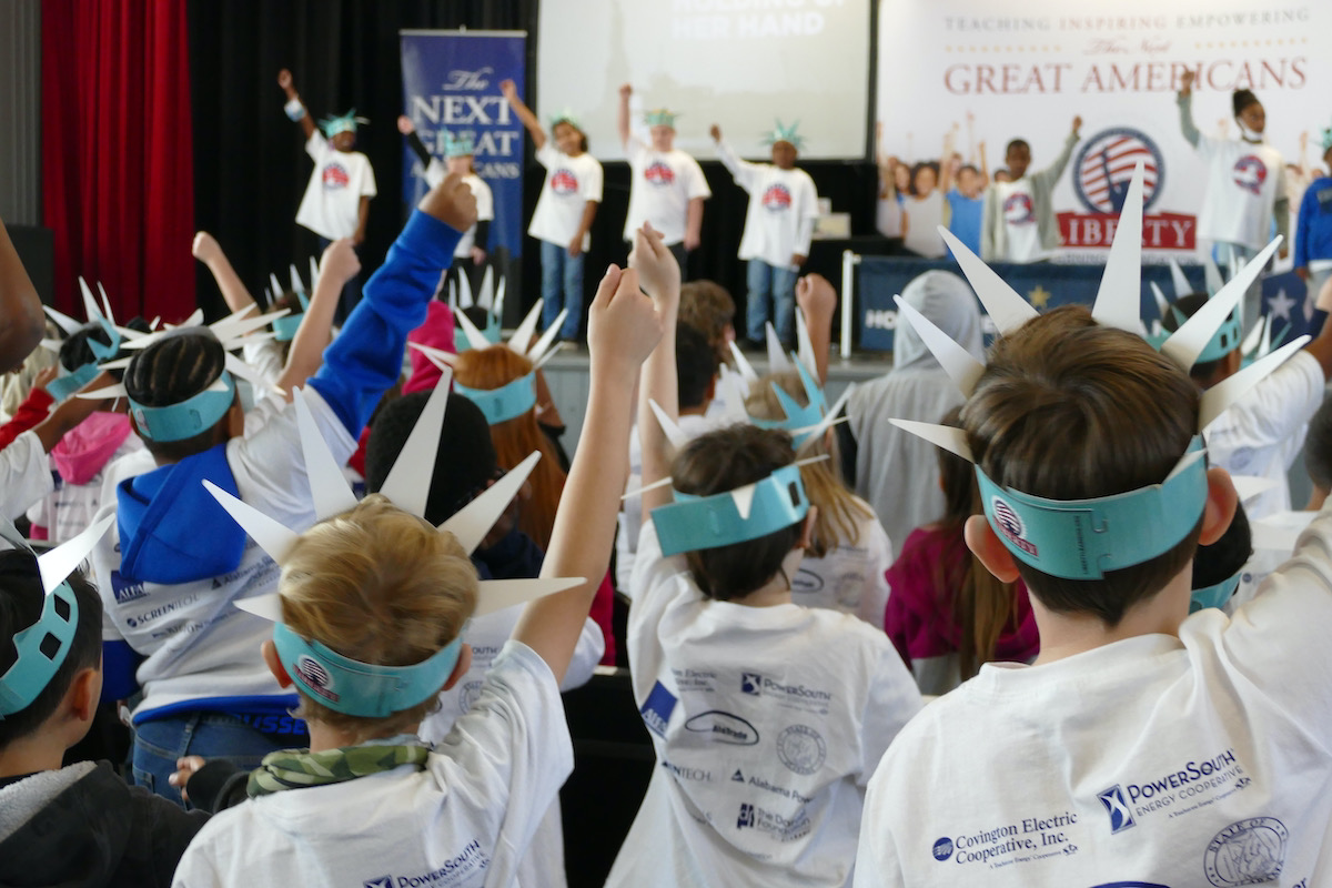 Luverne Elementary School Celebrates their Heroes! Liberty Learning