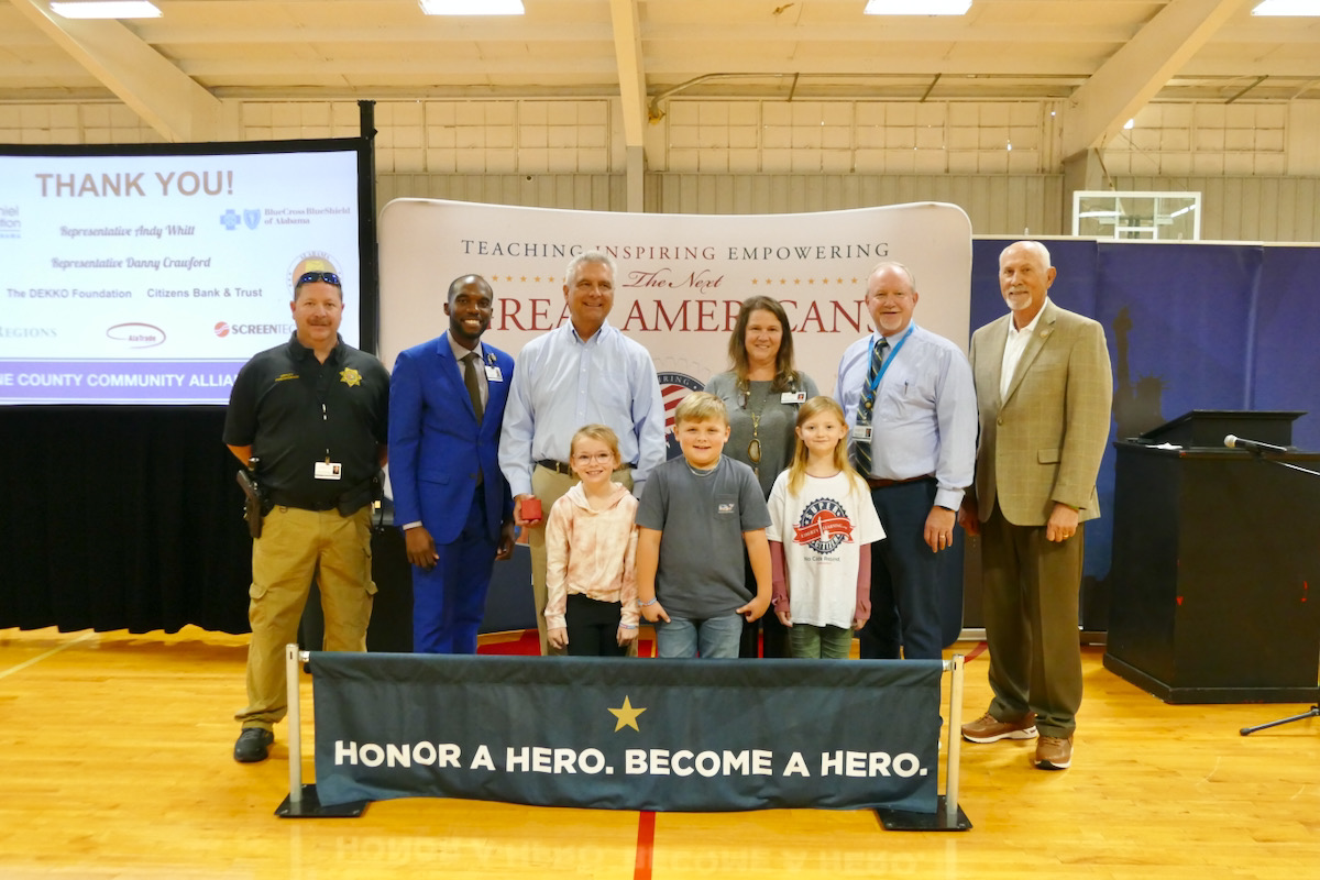 Elkmont Elementary 2nd & 3rd Graders Honor their Heroes and Heroes Themselves! Liberty