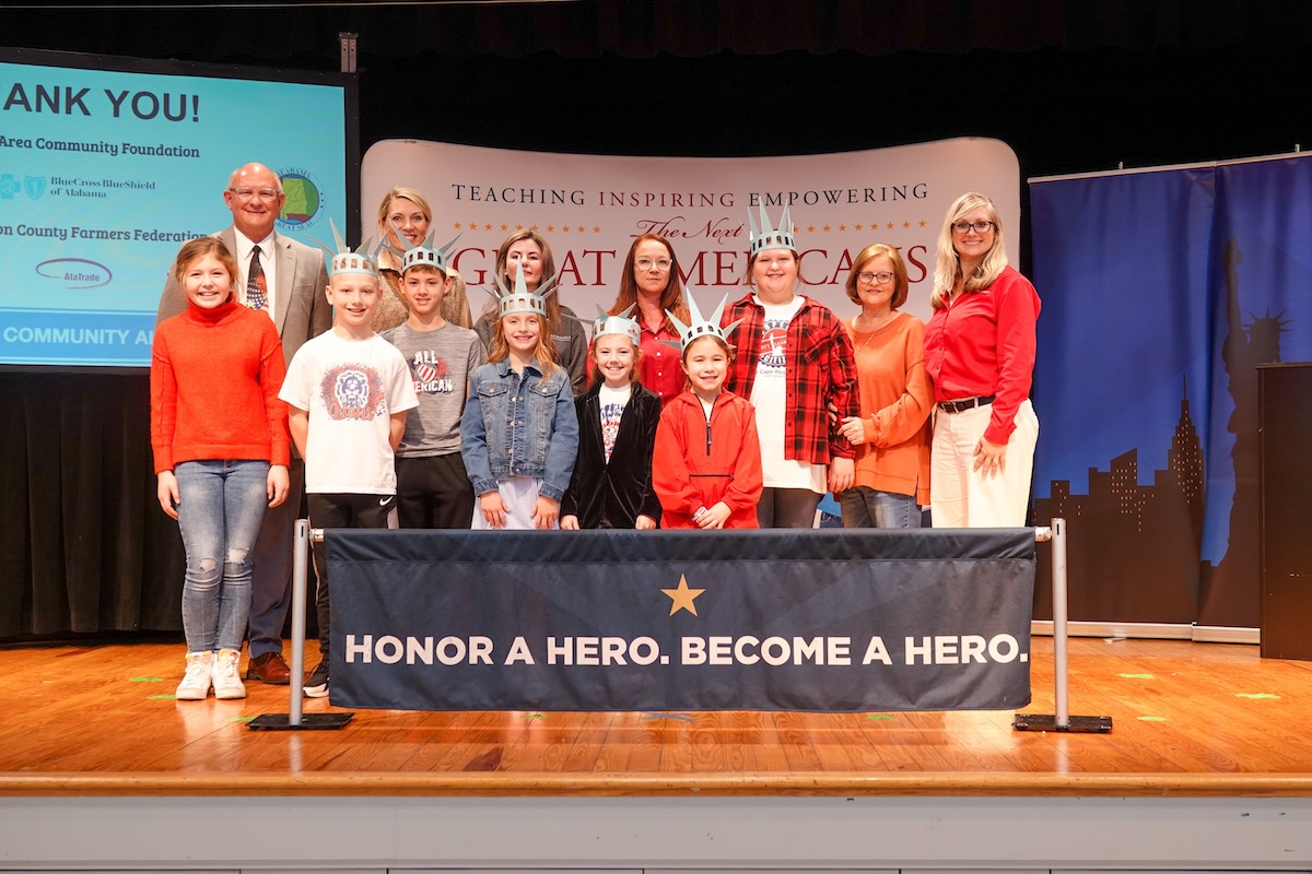 Haleyville Elementary 2nd & 5th Grade Students Honor their Heroes and