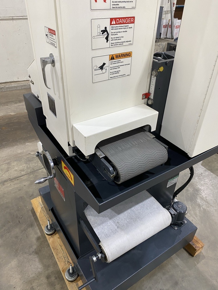 Used Wet Belt Sander Timesaver 1111110 For Sale