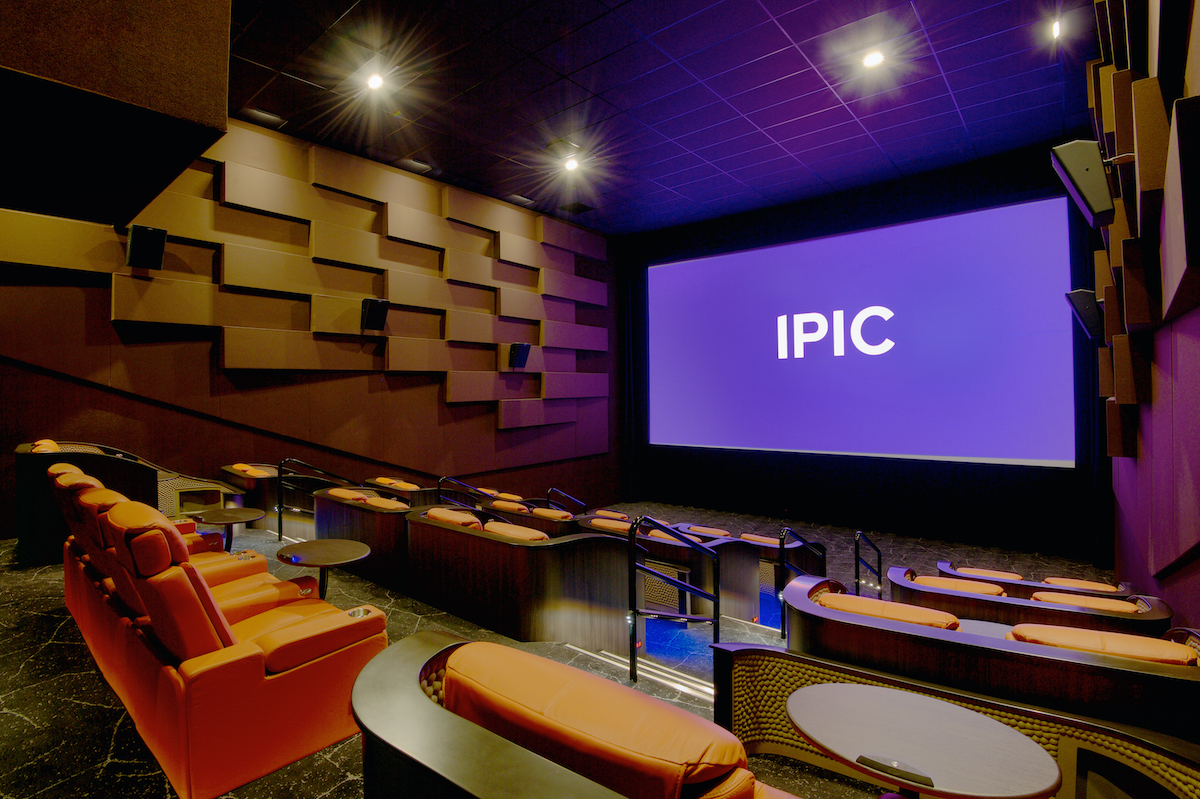 IPIC Plays the Classics WINGSPAN